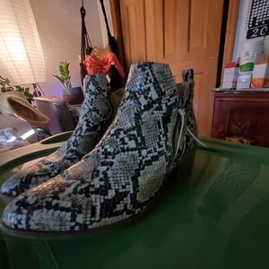 Heels by Francescas boutique